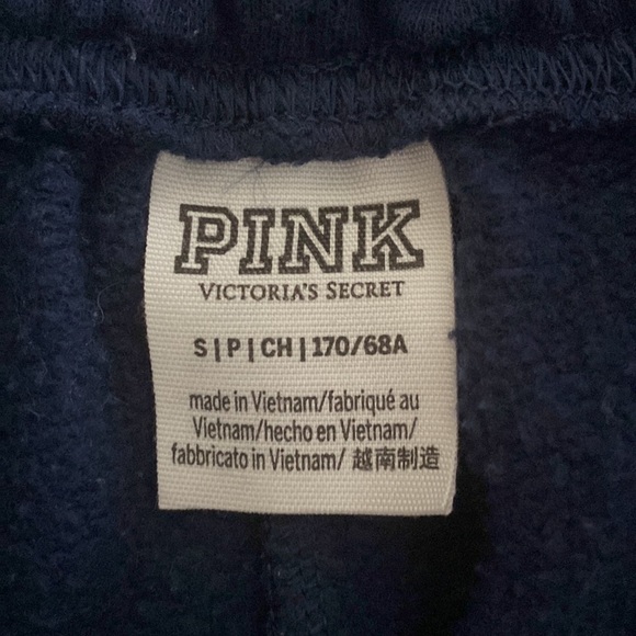 Pink cotton shorts size small - Picture 2 of 3